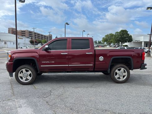 Used 2015 GMC Sierra 2500 Denali AWD/4WD image 4