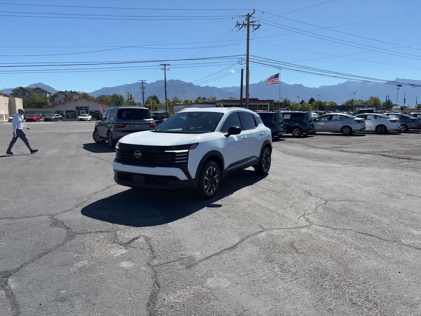 Used 2026 Nissan Kicks SV w/ Cold Weather Package AWD/4WD image 7
