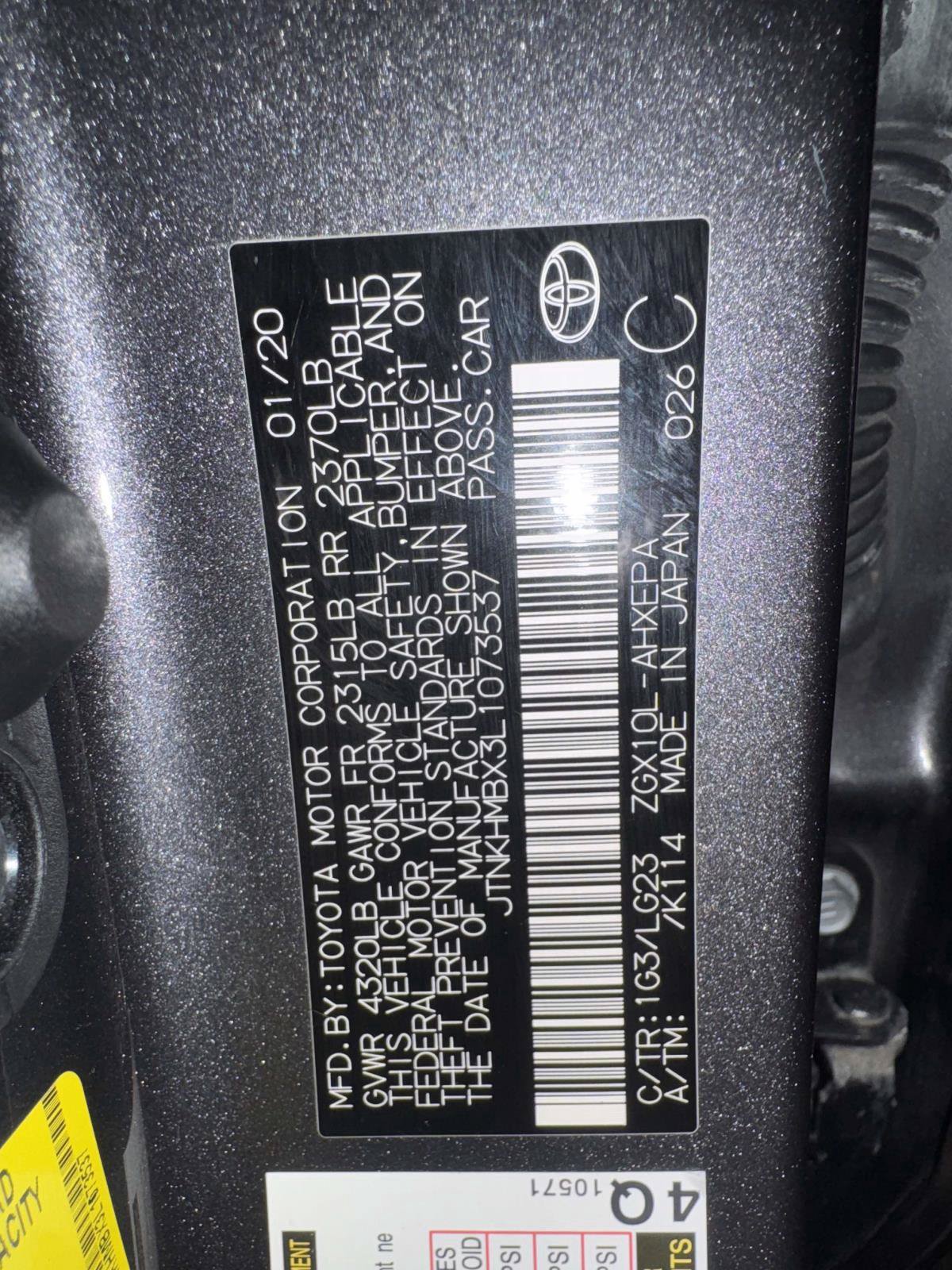 Used 2020 Toyota C-HR Limited FWD image 35