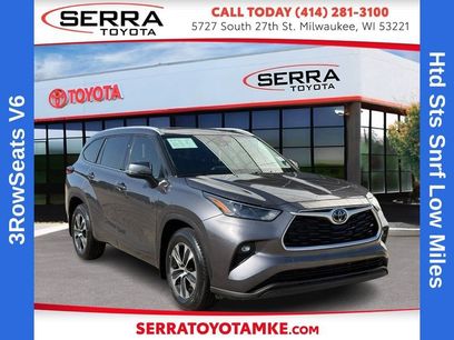 Used 2022 Toyota Highlander XLE