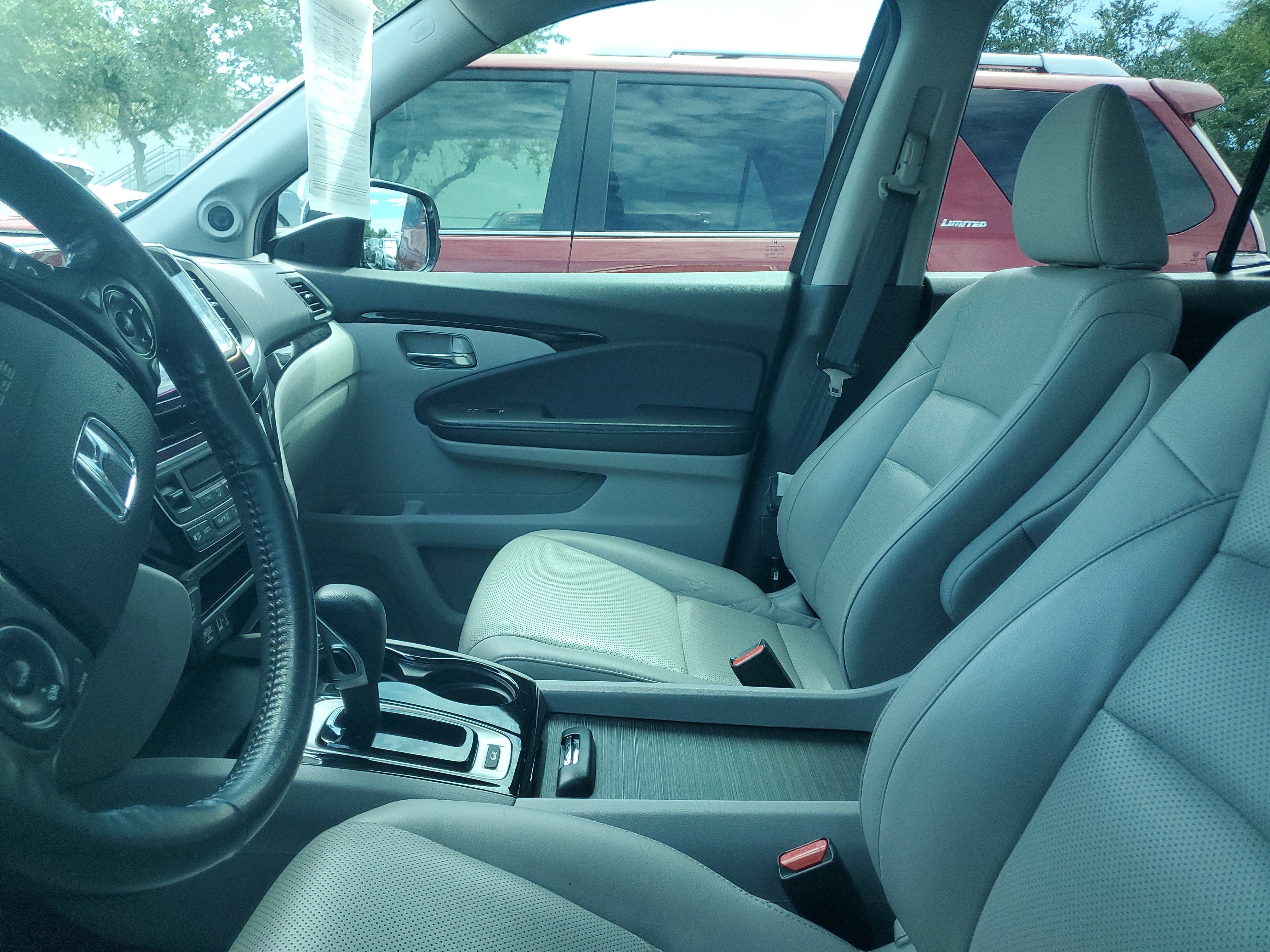 Used 2018 Honda Ridgeline RTL-E image 11
