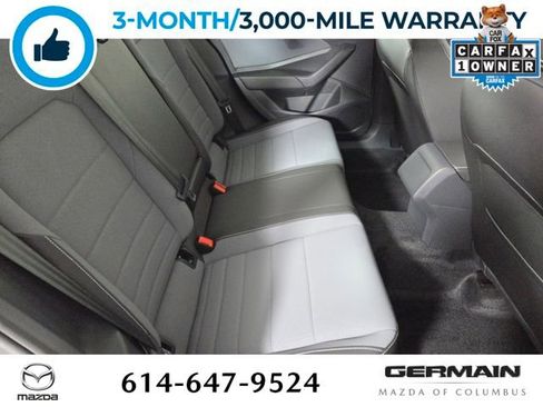 Used 2025 Volkswagen Jetta SE w/ Sunroof Package image 20