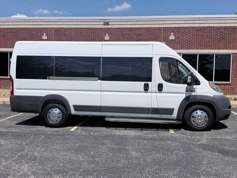 Used 2016 RAM ProMaster 3500 w/ Premium Appearance Group FWD image 5