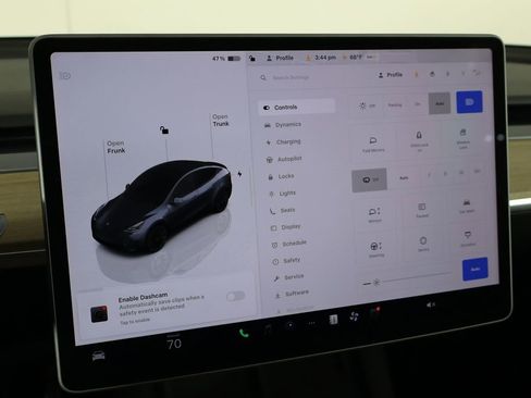 Used 2023 Tesla Model Y 2WD image 28