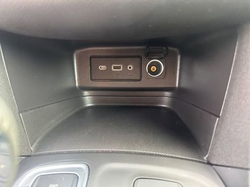Used 2024 Chevrolet Equinox LT AWD/4WD image 20