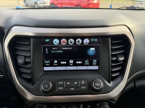 Used 2018 GMC Acadia Denali image 25