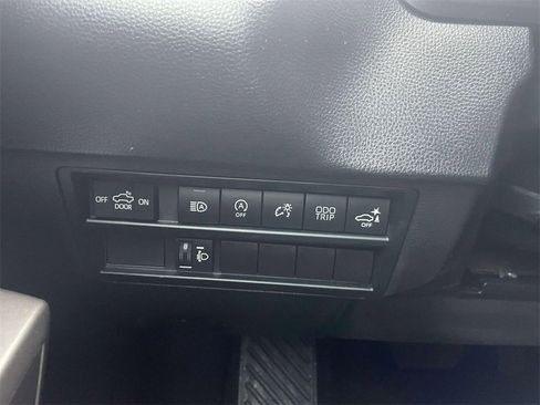 Used 2022 Toyota Tundra SR5 image 19