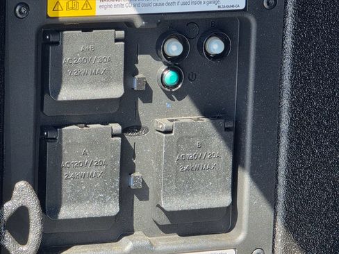 Used 2021 Ford F150 Lariat w/ Equipment Group 502A High AWD/4WD image 33
