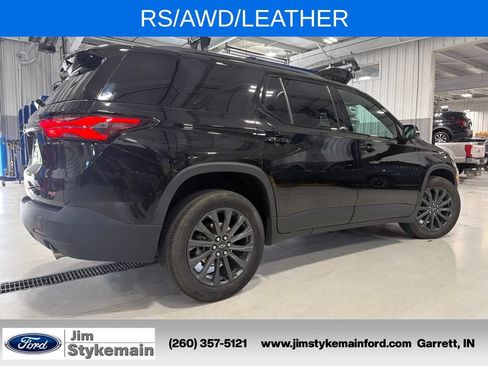 Used 2022 Chevrolet Traverse RS AWD/4WD image 9