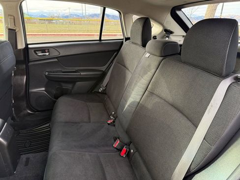 Used 2013 Subaru Crosstrek 2.0i Premium image 16