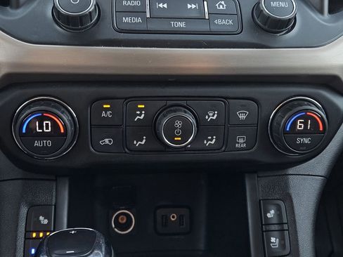 Used 2019 GMC Acadia Denali w/ Technology Package image 24