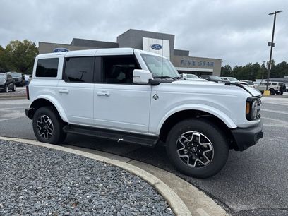 New 2025 Ford Bronco Outer Banks