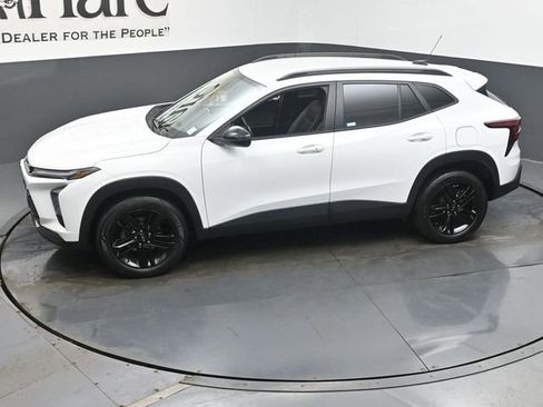 Used 2024 Chevrolet Trax ACTIV image 58