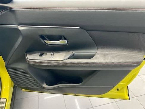 New 2025 Nissan Kicks SR image 49