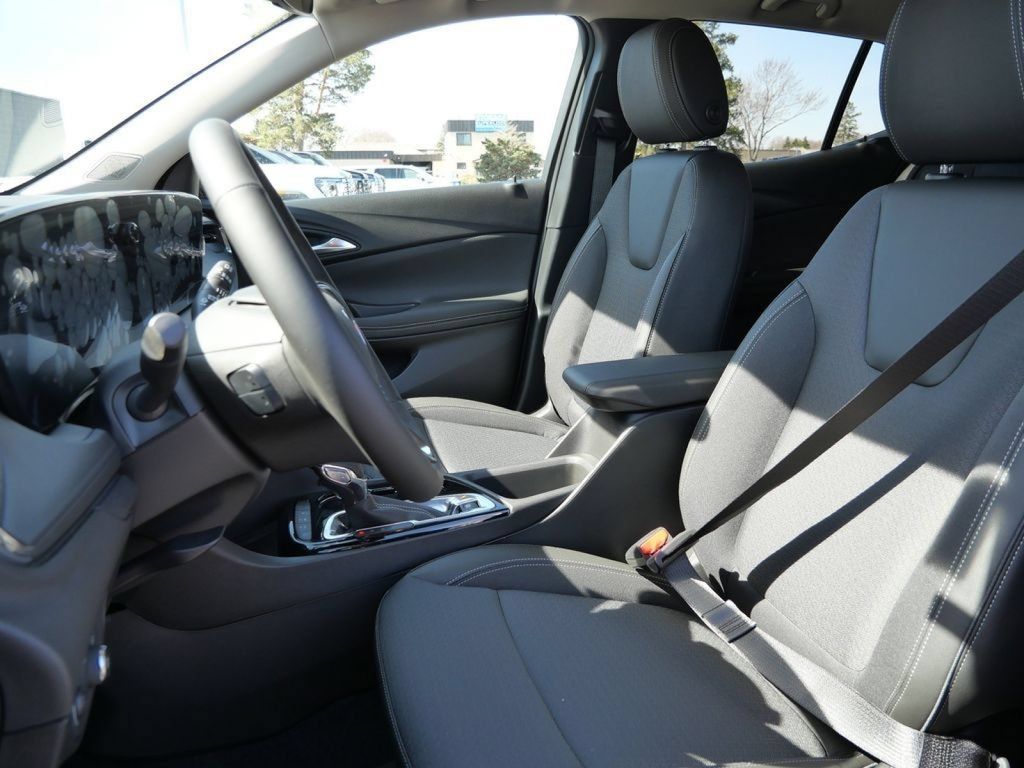 New 2026 Buick Encore GX Preferred w/ Advanced Technology Package AWD/4WD image 35
