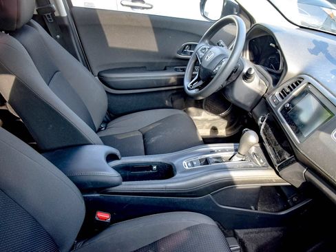 Used 2022 Honda HR-V EX image 8
