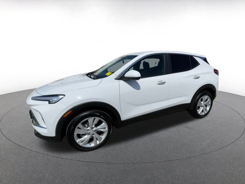 Used 2025 Buick Encore GX Preferred image 8