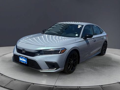 Used 2024 Honda Civic Sport image 7