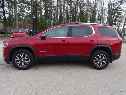 Used 2023 GMC Acadia AWD SLE image 7