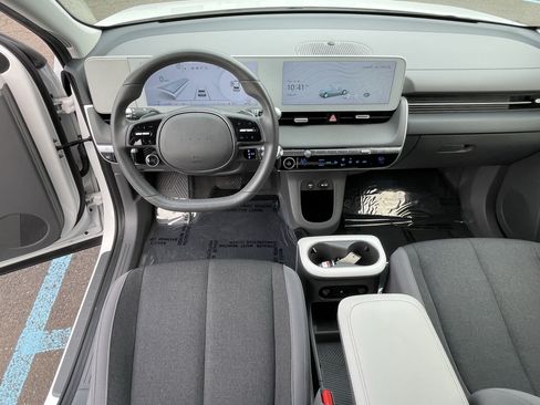 Certified 2024 Hyundai Ioniq 5 SEL RWD image 12