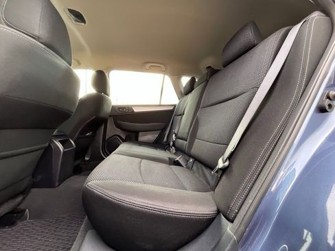 Used 2018 Subaru Outback 2.5i image 13