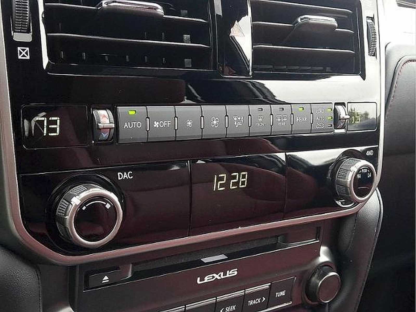 Used 2022 Lexus GX 460 Premium w/ Premium Plus Package AWD/4WD image 16