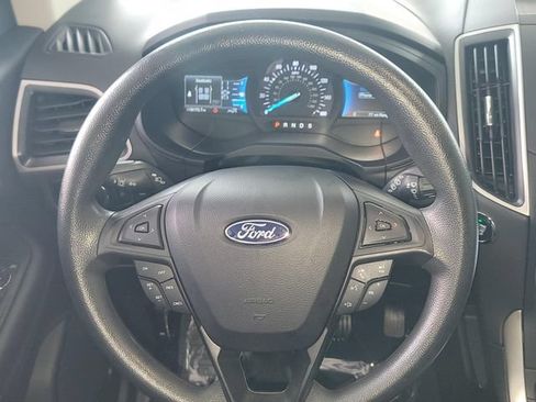 Used 2024 Ford Edge SE w/ Black Appearance Package AWD/4WD image 14