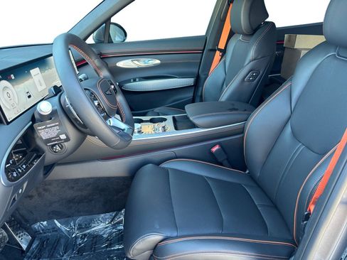 New 2026 Genesis GV70 2.5T Sport Prestige image 9