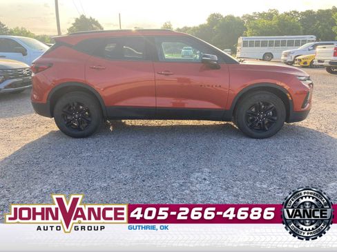 Used 2021 Chevrolet Blazer LT FWD image 8