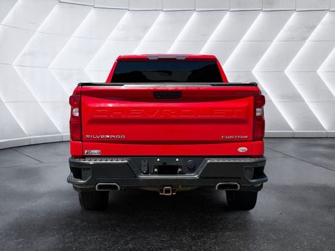 Used 2019 Chevrolet Silverado 1500 Custom Trail Boss w/ Custom Convenience Package AWD/4WD image 5