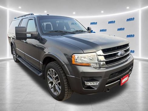 Used 2016 Ford Expedition EL XLT w/ Equipment Group 202A AWD/4WD image 3