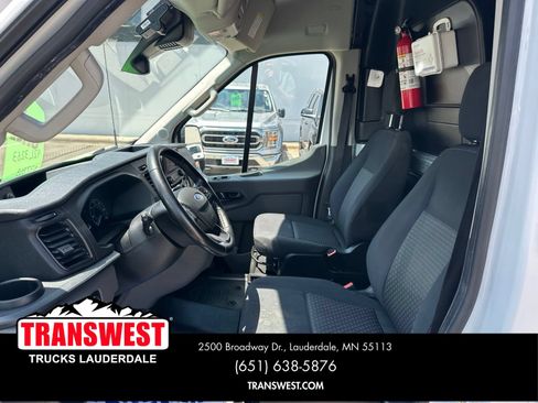 Used 2023 Ford Transit 250 Medium Roof AWD image 12