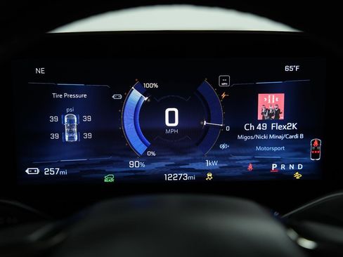 Used 2025 Chevrolet Blazer EV RS AWD/4WD image 34