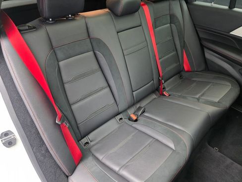 Used 2023 Mercedes-Benz GLE 53 AMG 4MATIC image 27