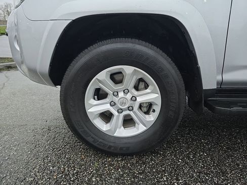 Used 2024 Toyota 4Runner SR5 image 34