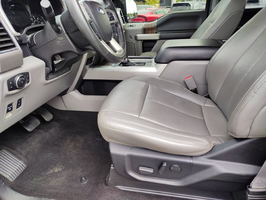 Used 2020 Ford F150 Lariat AWD/4WD image 9