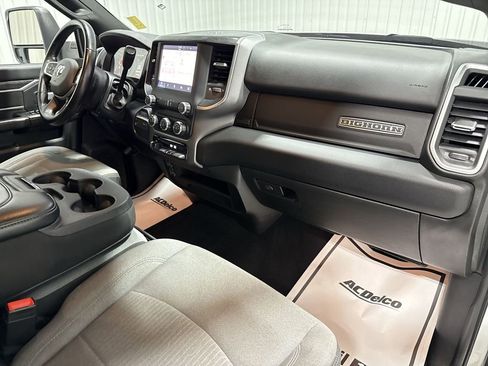 Used 2024 RAM 3500 Big Horn image 30
