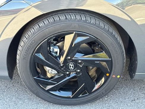 New 2026 Hyundai Elantra Sport FWD image 20