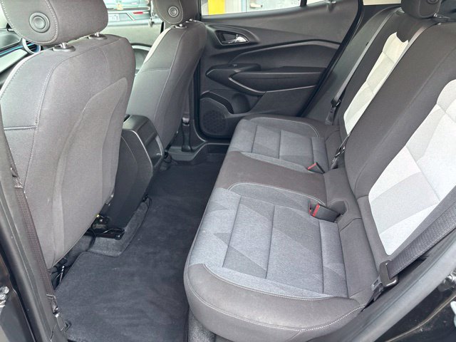 Used 2025 Chevrolet Trax LS w/ LS Convenience Package FWD image 28