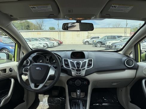 Used 2011 Ford Fiesta SE w/ 201A Rapid Spec Order Code image 12