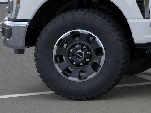 New 2026 Ford F250 XLT image 19