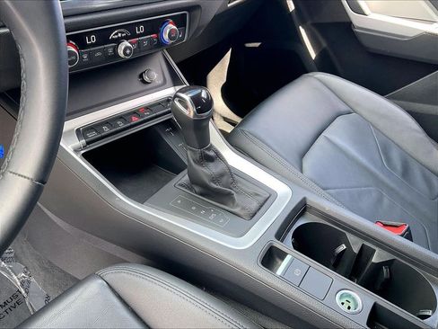 Used 2025 Audi Q3 2.0T Premium AWD/4WD image 19