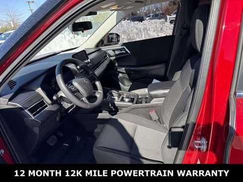 Used 2022 Mitsubishi Outlander ES image 14