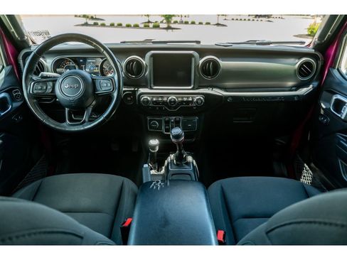 Used 2022 Jeep Wrangler Unlimited Sport AWD/4WD image 19