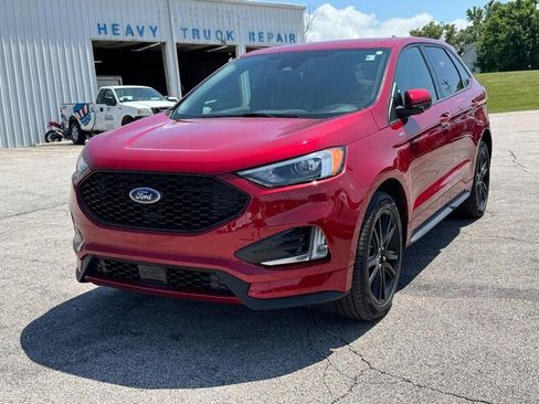 Used 2023 Ford Edge ST-Line w/ Class II Trailer Tow Package AWD/4WD image 8