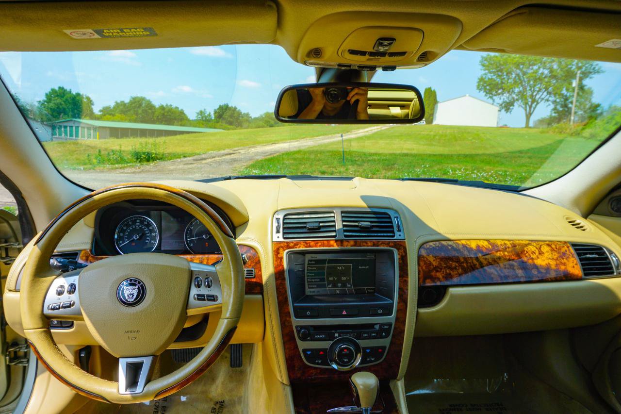 Used 2007 Jaguar XK Convertible RWD image 9