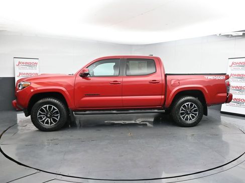 Used 2023 Toyota Tacoma TRD Sport w/ Black Out Package (TMS) image 5