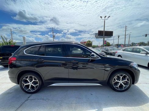 Used 2018 BMW X1 xDrive28i w/ Premium Package AWD/4WD image 3