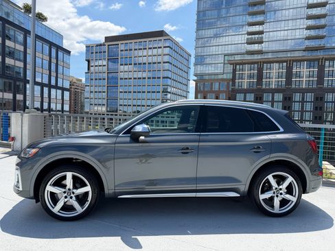 Used 2022 Audi SQ5 Premium Plus AWD/4WD image 2
