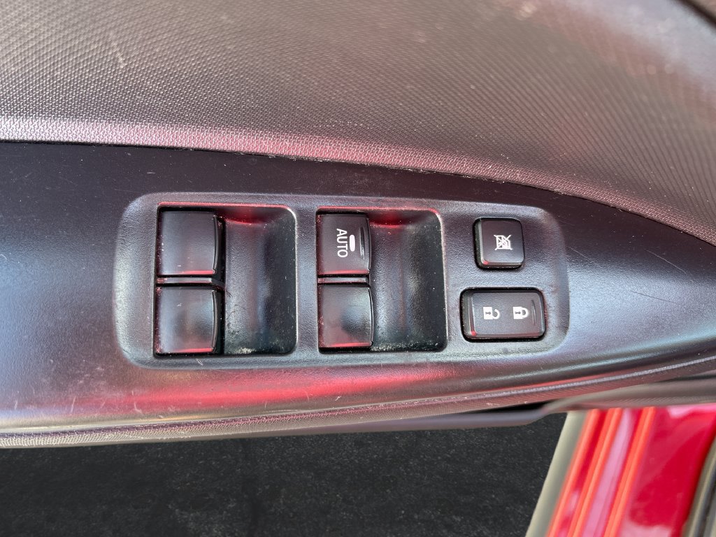 Used 2024 Mitsubishi Mirage ES FWD image 13